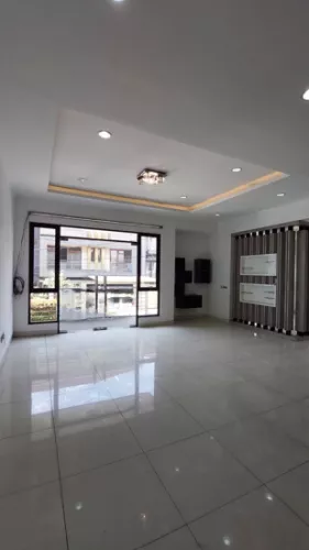 Rumah Mewah 3 Lantai di Sudirman Town House Bandung Rumah Mewah 3 Lantai di Sudirman Town House Bandung