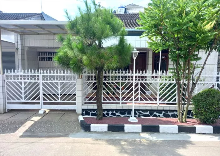 Antapani Sayap rumah lama jual cepat