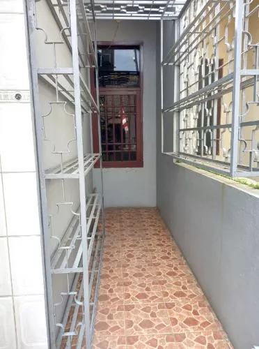 Hero Slide