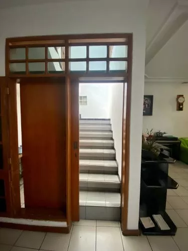 Hero Slide