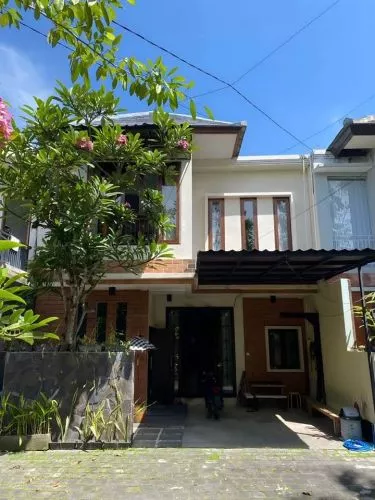 dijual rumah minimalis lantai 2 muding kerobokan dijual rumah minimalis lantai 2 muding kerobokan