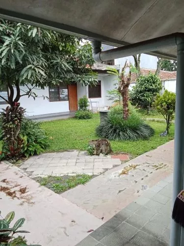 Dijual Rumah Belanda Terawat Sayap Jl Dago Dijual Rumah Belanda Terawat Sayap Jl Dago