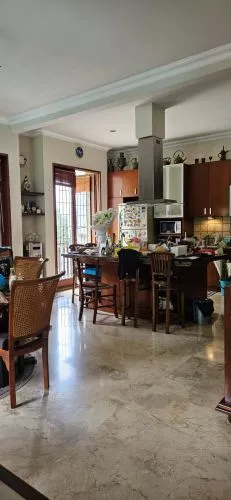 For Sale Rumah mewah semi furnished gegerkalong w/ kolam renang besar For Sale Rumah mewah semi furnished gegerkalong w/ kolam renang besar