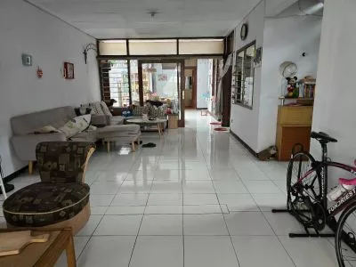 Rumah Bagus Lokasi Aman dan Bersih Di Sayap Pajajaran Bandung Rumah Bagus Lokasi Aman dan Bersih Di Sayap Pajajaran Bandung
