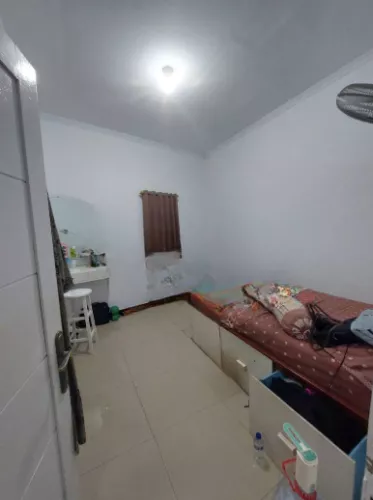 Dijual Rumah Second Lokasi Strategis Anti Banjir di Jln Rawabuntu Dijual Rumah Second Lokasi Strategis Anti Banjir di Jln Rawabuntu