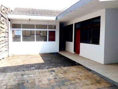 Disewa Rumah Sayap Sudirman Cocok Untuk Workshop Disewa Rumah Sayap Sudirman Cocok Untuk Workshop