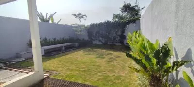 Hero Slide