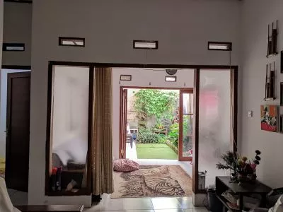 Hero Slide