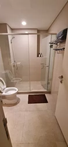 Hero Slide