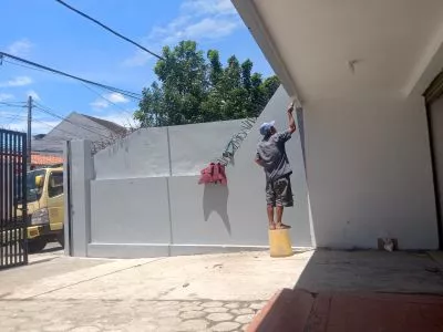 Hero Slide