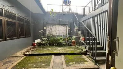 Hero Slide