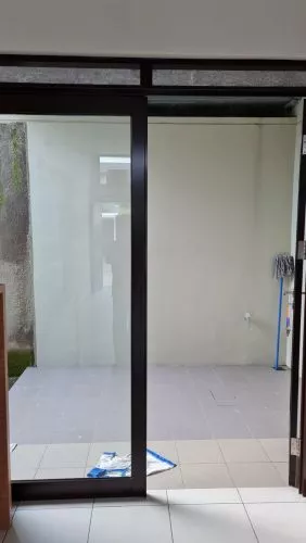 Hero Slide