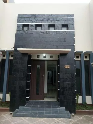 Rumah 2 Lantai di Batununggal Mulia Lingkungan Nyaman Akses Mudah Rumah 2 Lantai di Batununggal Mulia Lingkungan Nyaman Akses Mudah