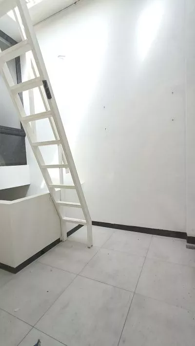 Hero Slide