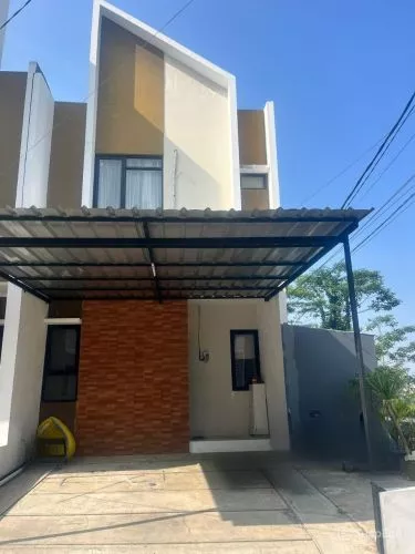 Rumah Minimalis 2 Lantai Siap Huni di Sariwangi Lokasi Strategis Rumah Minimalis 2 Lantai Siap Huni di Sariwangi Lokasi Strategis