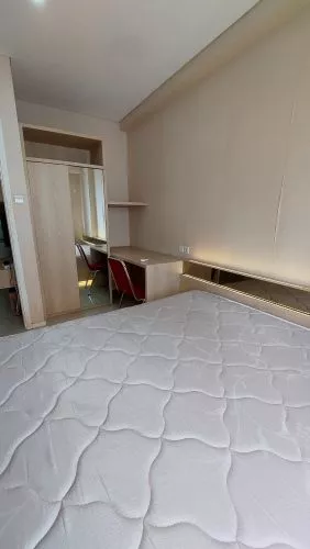 Hero Slide