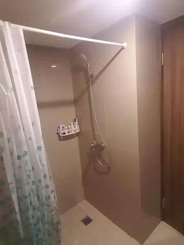 Hero Slide