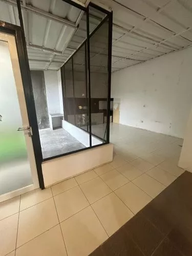 Hero Slide