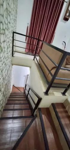 Hero Slide