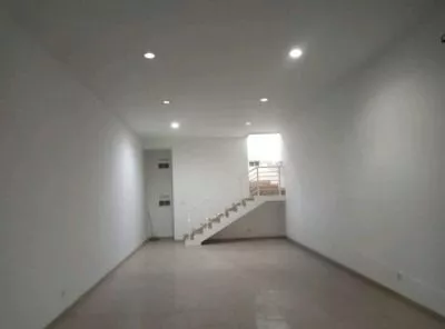 Ruko  Mainroad Kopo Dekat Miko Mall dan Gerbang Tol Kopo