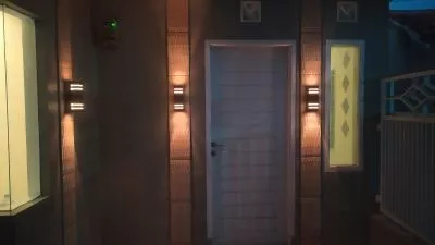 Hero Slide
