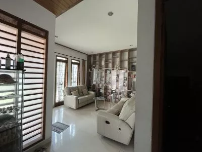 Rumah bagus di batununggal buahbatu bandung