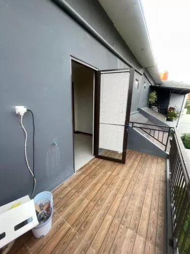 Hero Slide