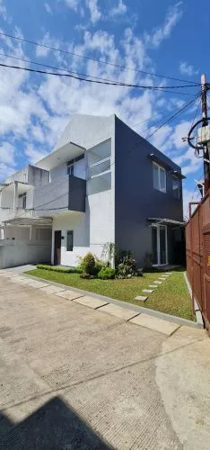 Rumah Baru 2 Lantai Minimalis Kopo Permai Dalam Cluster