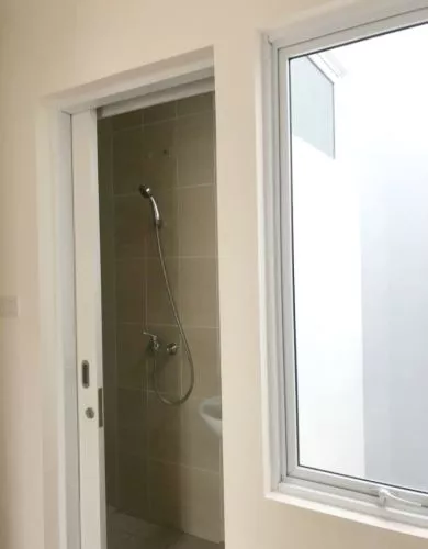 Hero Slide