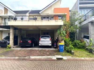 Rumah Bagus di Delatinos BSD Tangerang Selatan