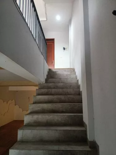 Hero Slide
