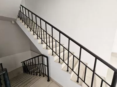 Hero Slide