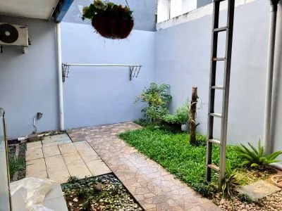 Hero Slide