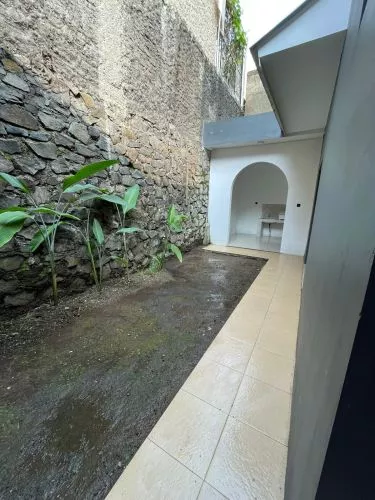 Hero Slide