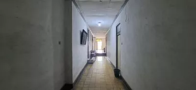 Hero Slide