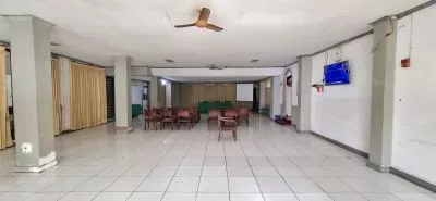Hero Slide