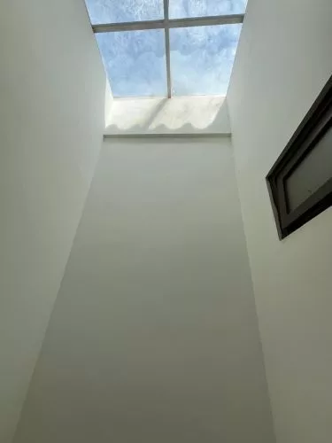 Hero Slide