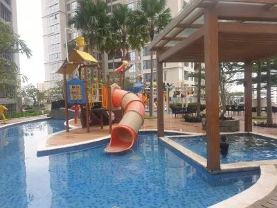 Hero Slide