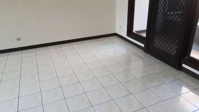 Hero Slide