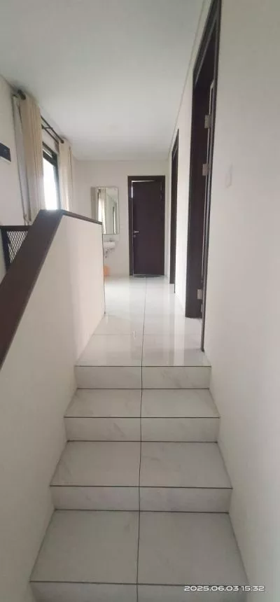 Hero Slide