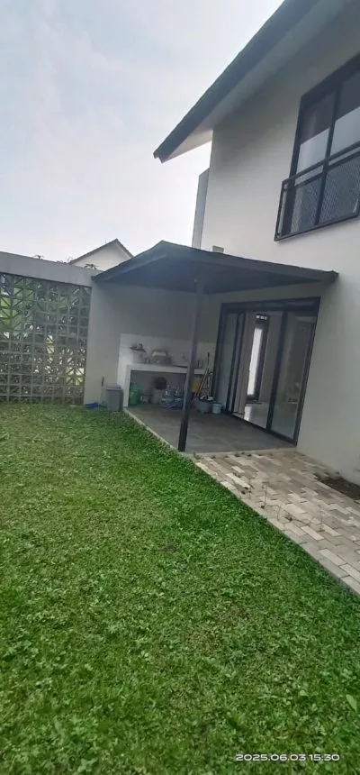 Hero Slide