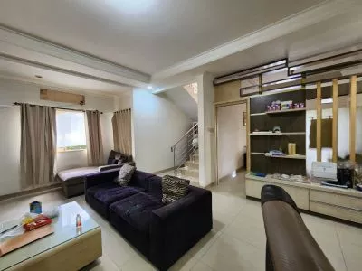 Rumah 2 Lantai Semi Furnish Di Sayap Batununggal Amaya Residence