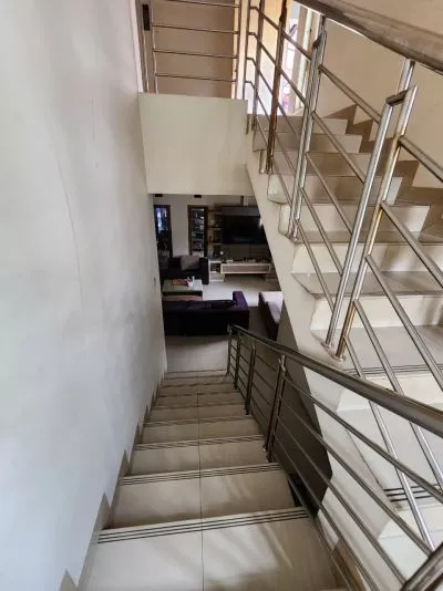 Hero Slide