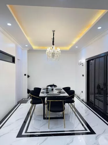 Rumah Siap Huni Modern Elegan Di Kota Baru Parahyangan Bandung