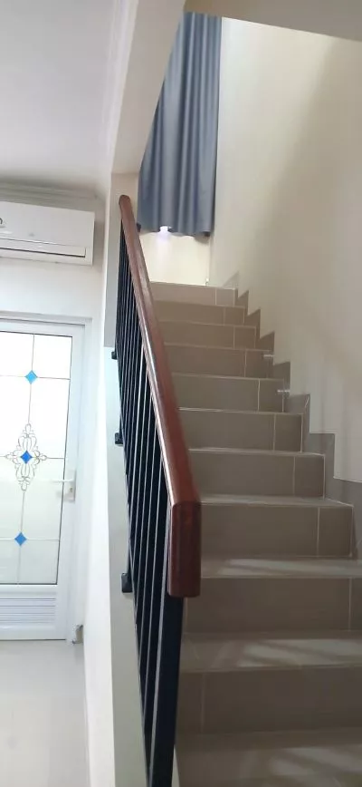 Hero Slide