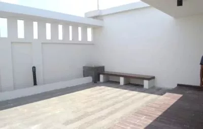 Hero Slide
