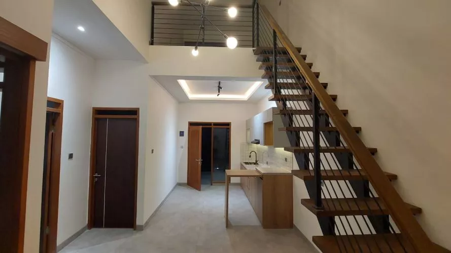 Rumah Minimalis Semi Furnished di Kota Bali Residence