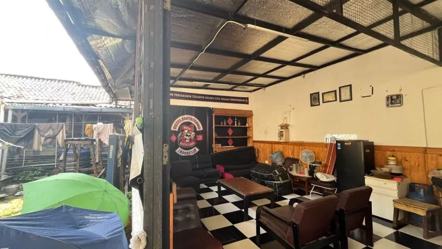 Rumah Zaman Belanda Ada Paviliun di Sayap Malabar