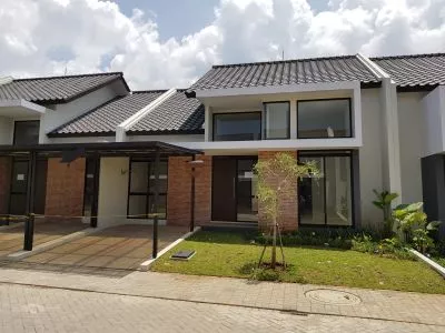 Rumah 1 Lantai Tatar Lokacitra Kota Baru Parahyangan