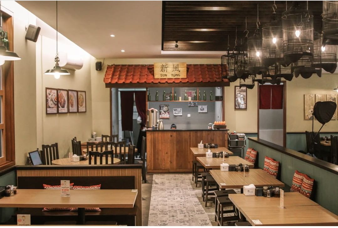 Di Sewakan Ruang Usaha Ex Resto Setiabudi Mainroad